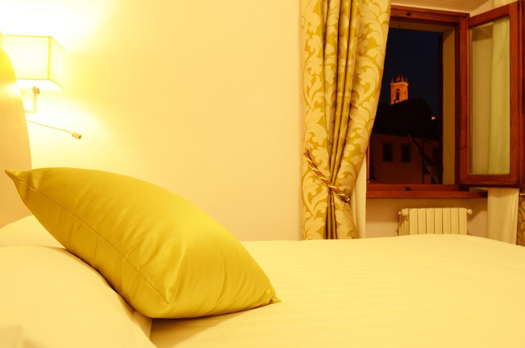 Sangallo Hotel มอนเต ซาน ซาวิโน ภายนอก รูปภาพ