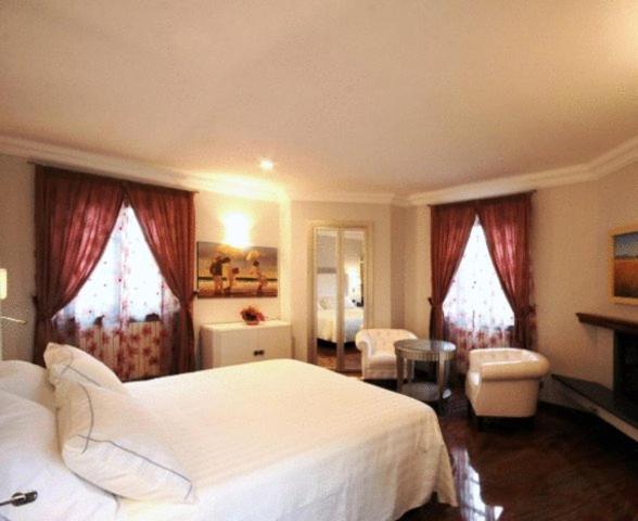 Sangallo Hotel มอนเต ซาน ซาวิโน ภายนอก รูปภาพ